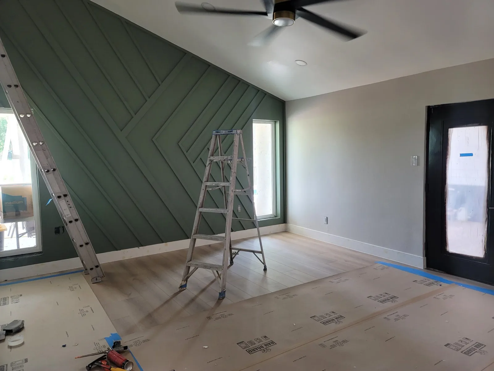"Painting vs. Flooring: Which Should Come First in Your Renovation?"