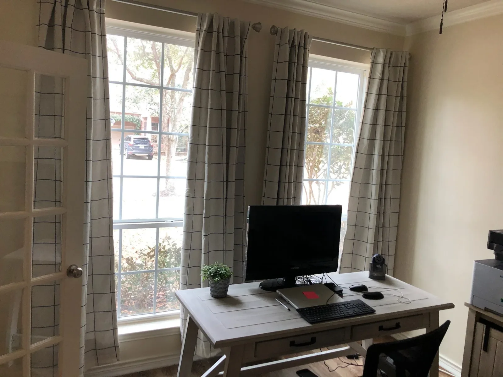 Do Painters Negotiate on Price in Sugar Land and Fort Bend County?Yes… But Not in the Way You Think