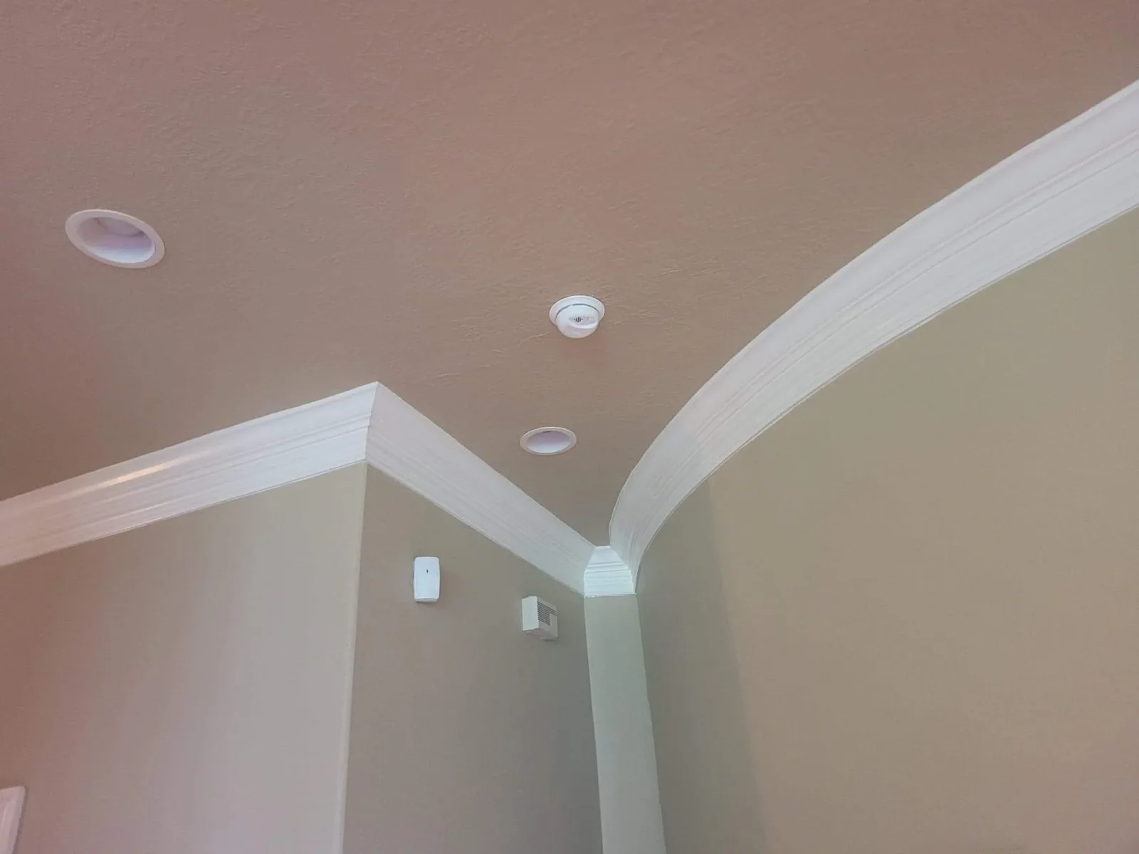 Is Painting Before Selling Your Home Actually Worth It?