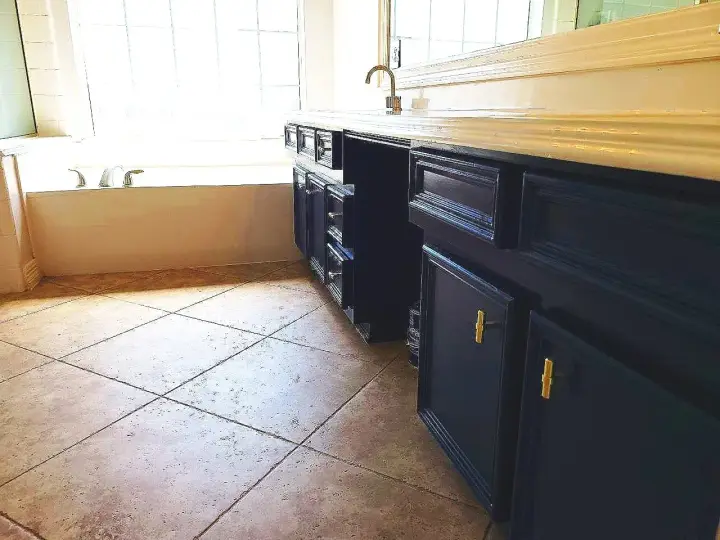Bathroom cabinets